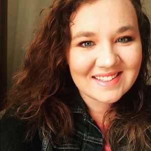 Meet your Posher, Mackenzie